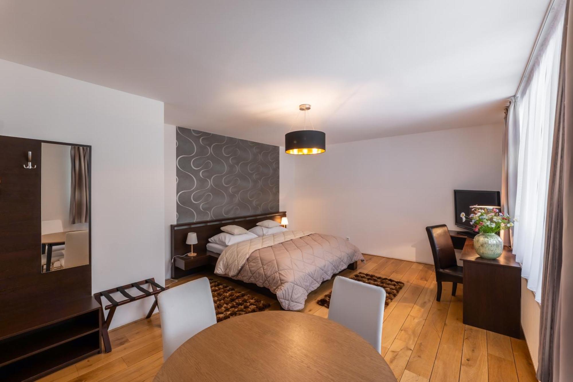 Archa Hotel Оломоуц Экстерьер фото